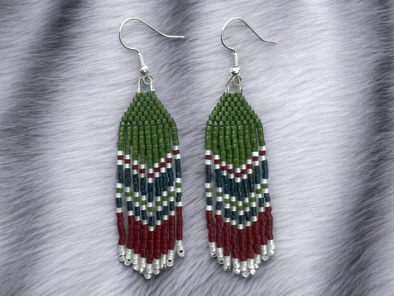 Billede 2 - Grønlandske øreringe, håndlavede 