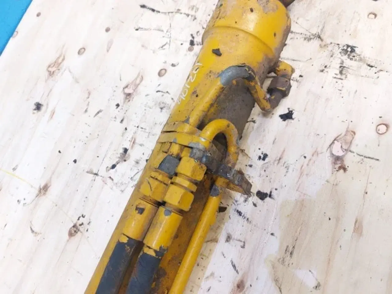 Billede 5 - Hydrema 906C Løftecylinder 401201