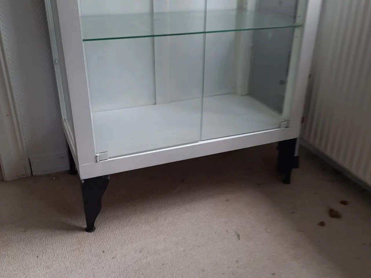 Billede 1 - Vitrineskab 