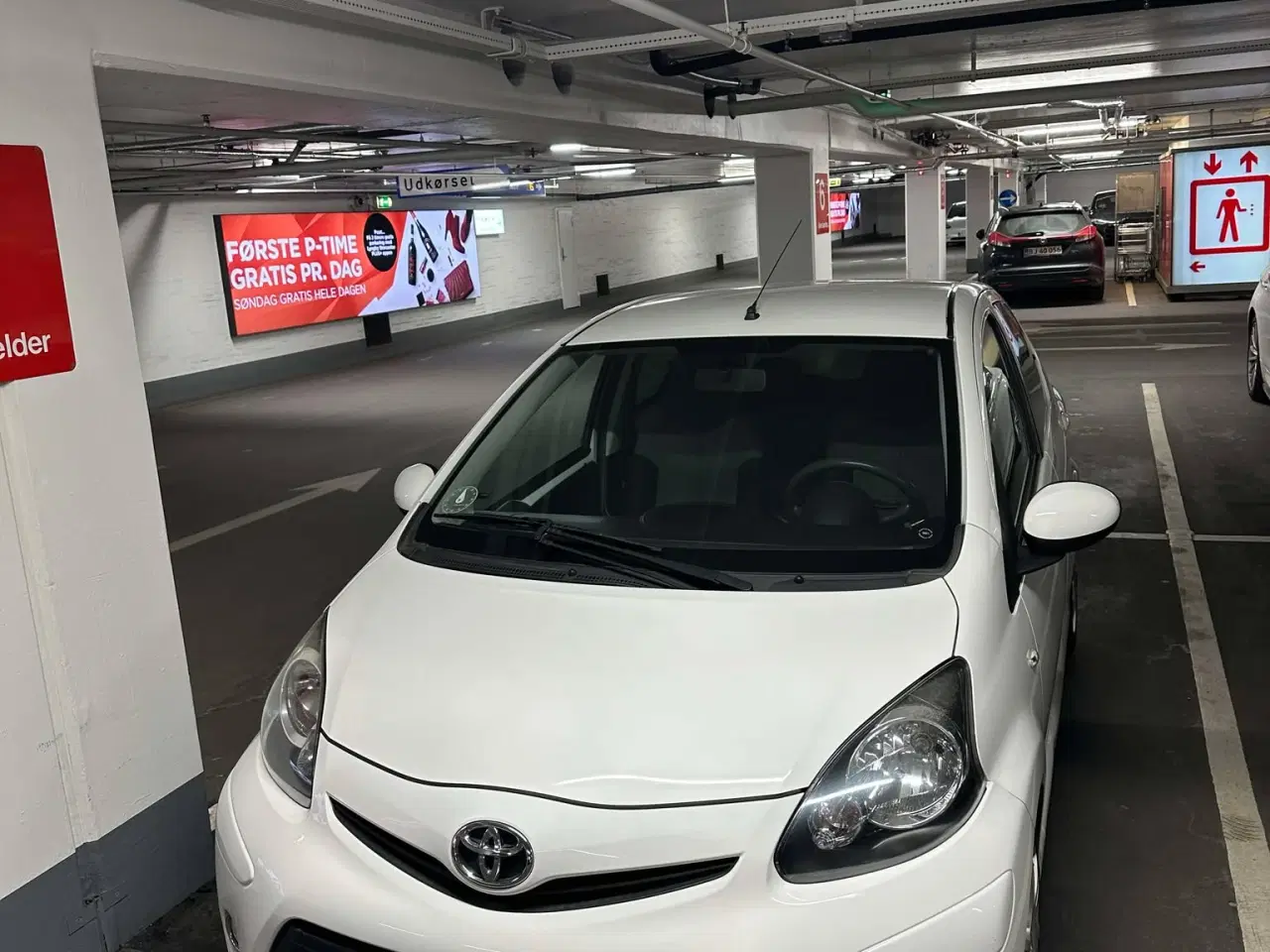 Billede 2 - Toyota Aygo 2013 - 35.000km