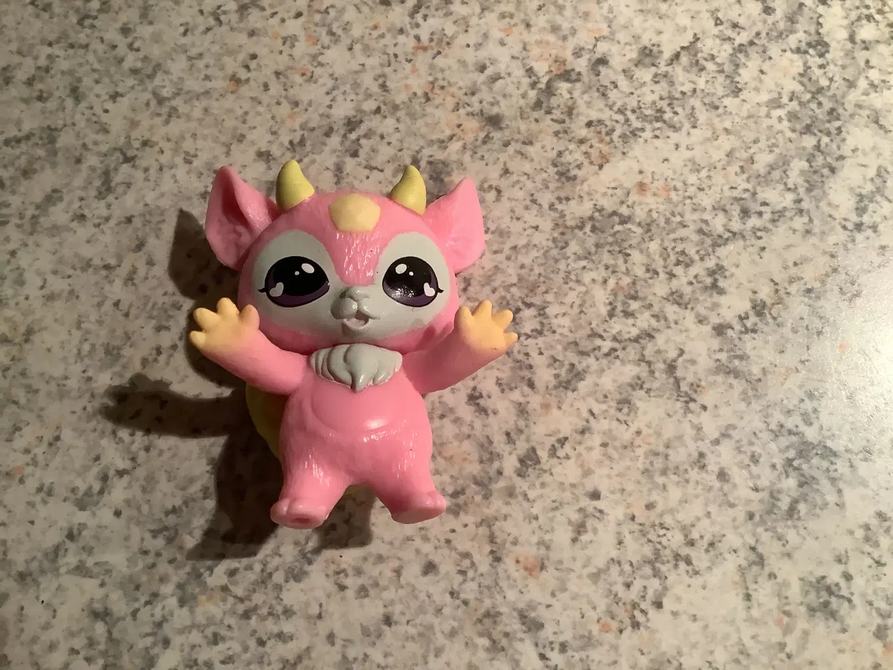 Billede 6 - Helt nye Hatchimals 3 stk