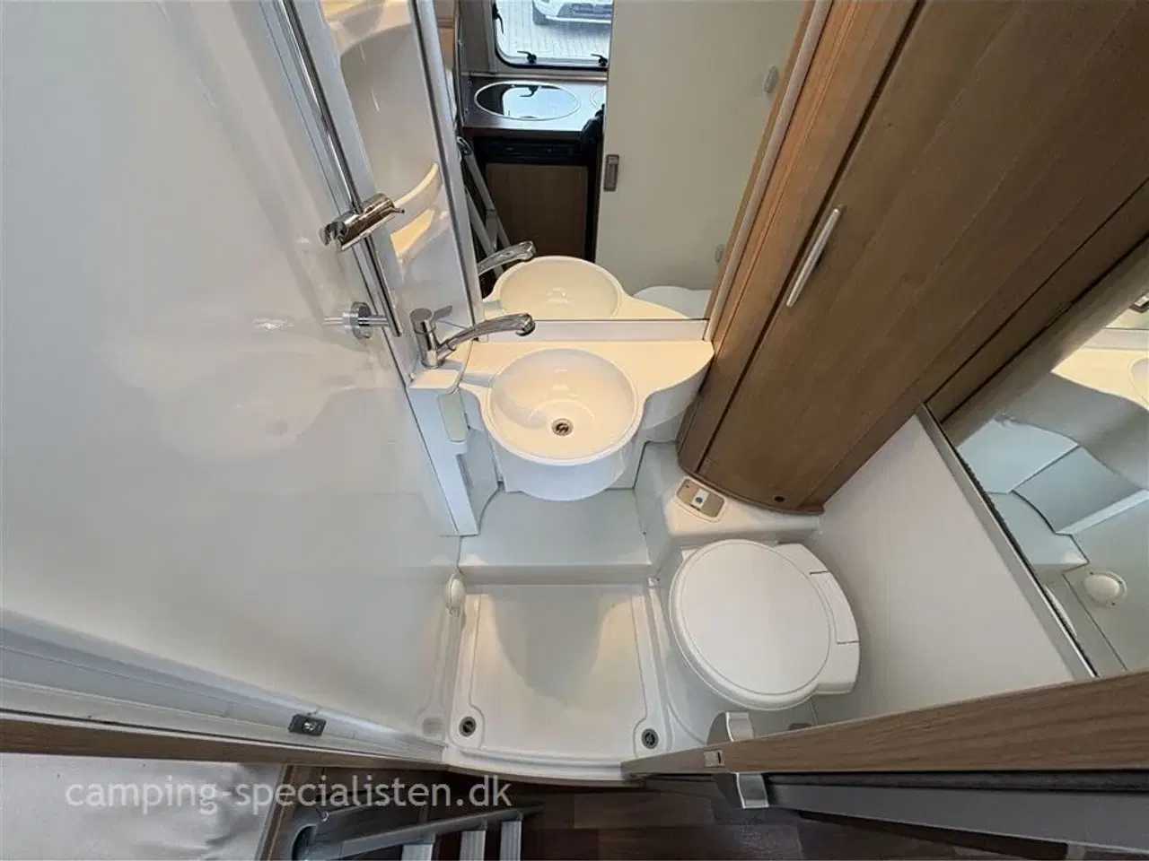 Billede 12 - 2013 - Hymer Van 512   Hymer Van 512 2012 - Se den nu hos Camping-Specialisten.dk