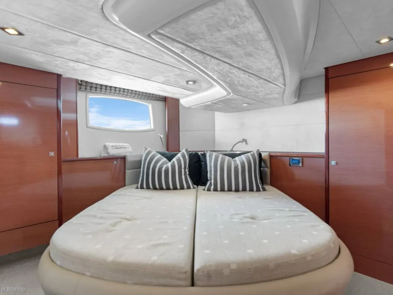 Billede 46 - Prestige 42S - Twin Volvo Penta IPS500/Udstyr