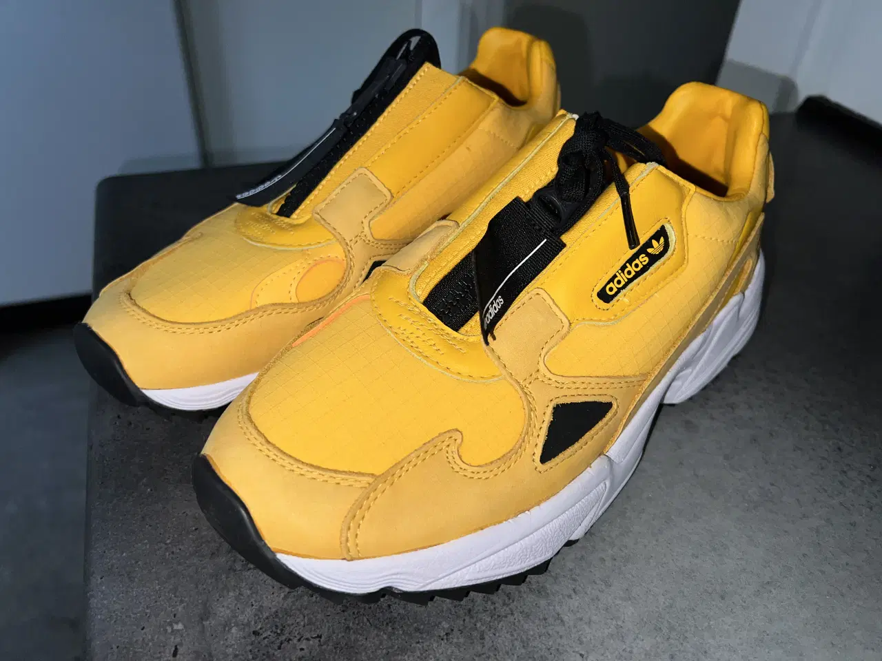 Billede 3 - Adidas streetsko