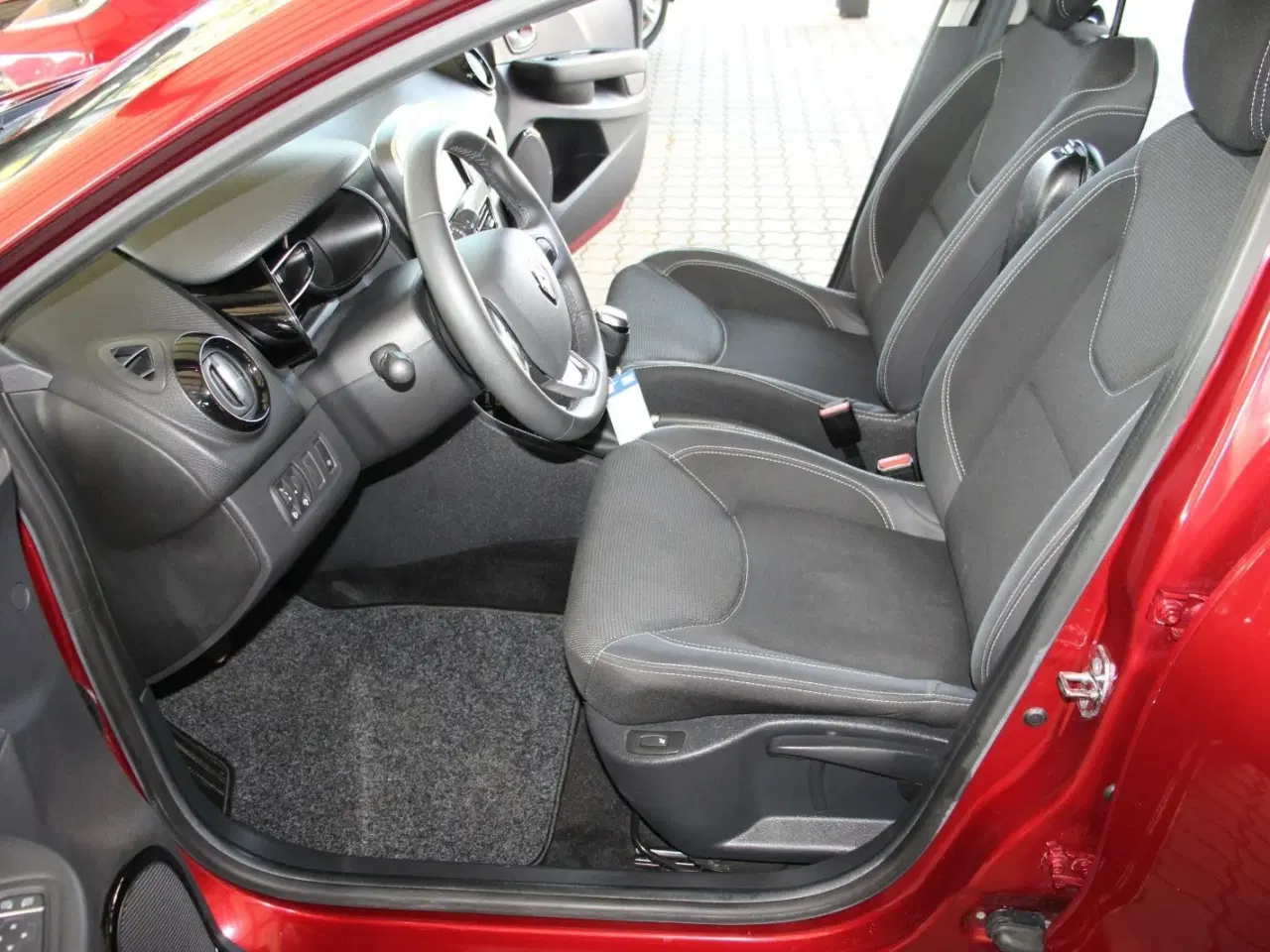 Billede 9 - Renault Clio IV 1,5 dCi 90 Zen Sport Tourer