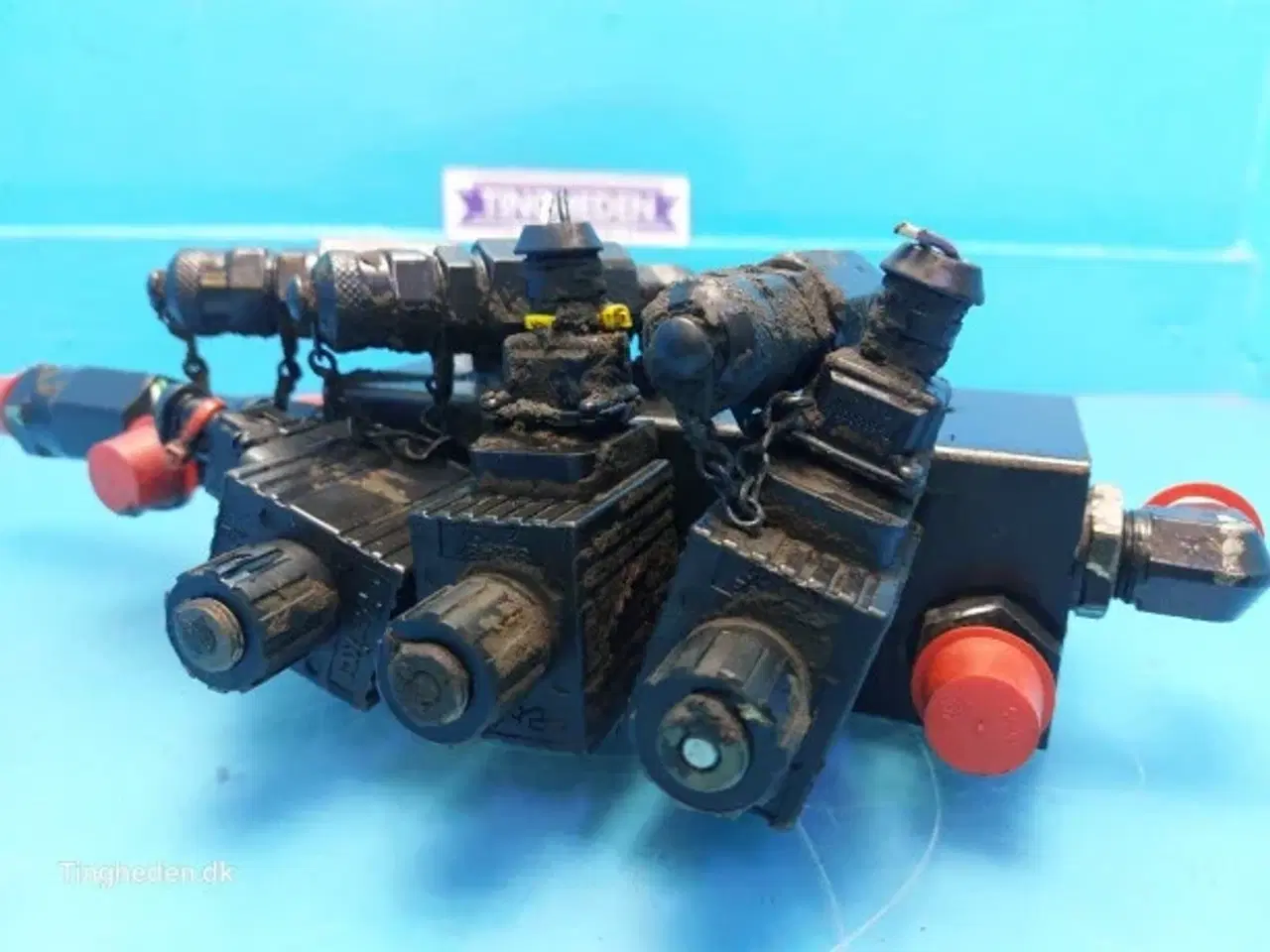 Billede 10 - Valmet 8050 Hydraulikventil 33081010