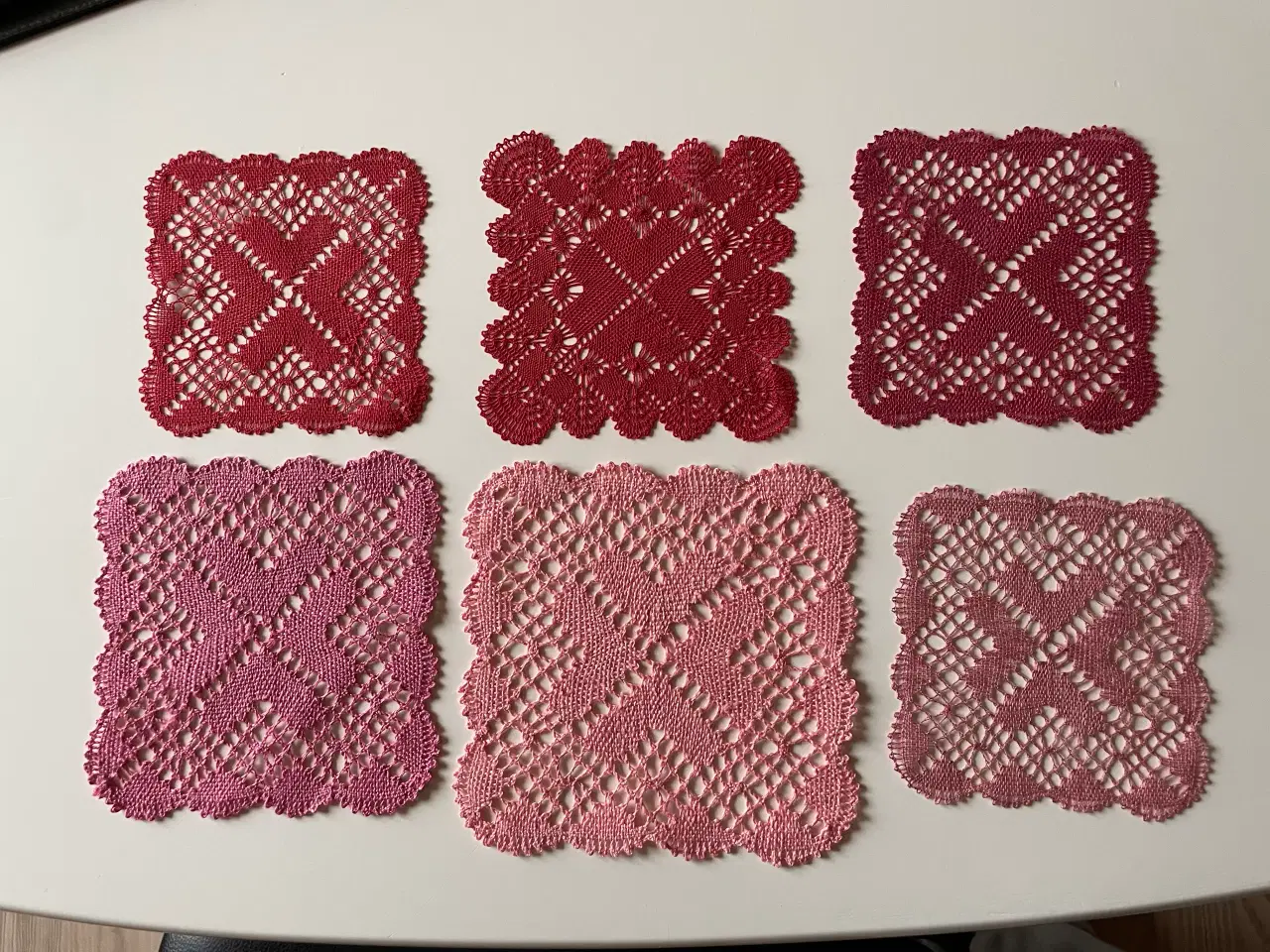 Billede 2 - Kniplede servietter alle ubrugte. 