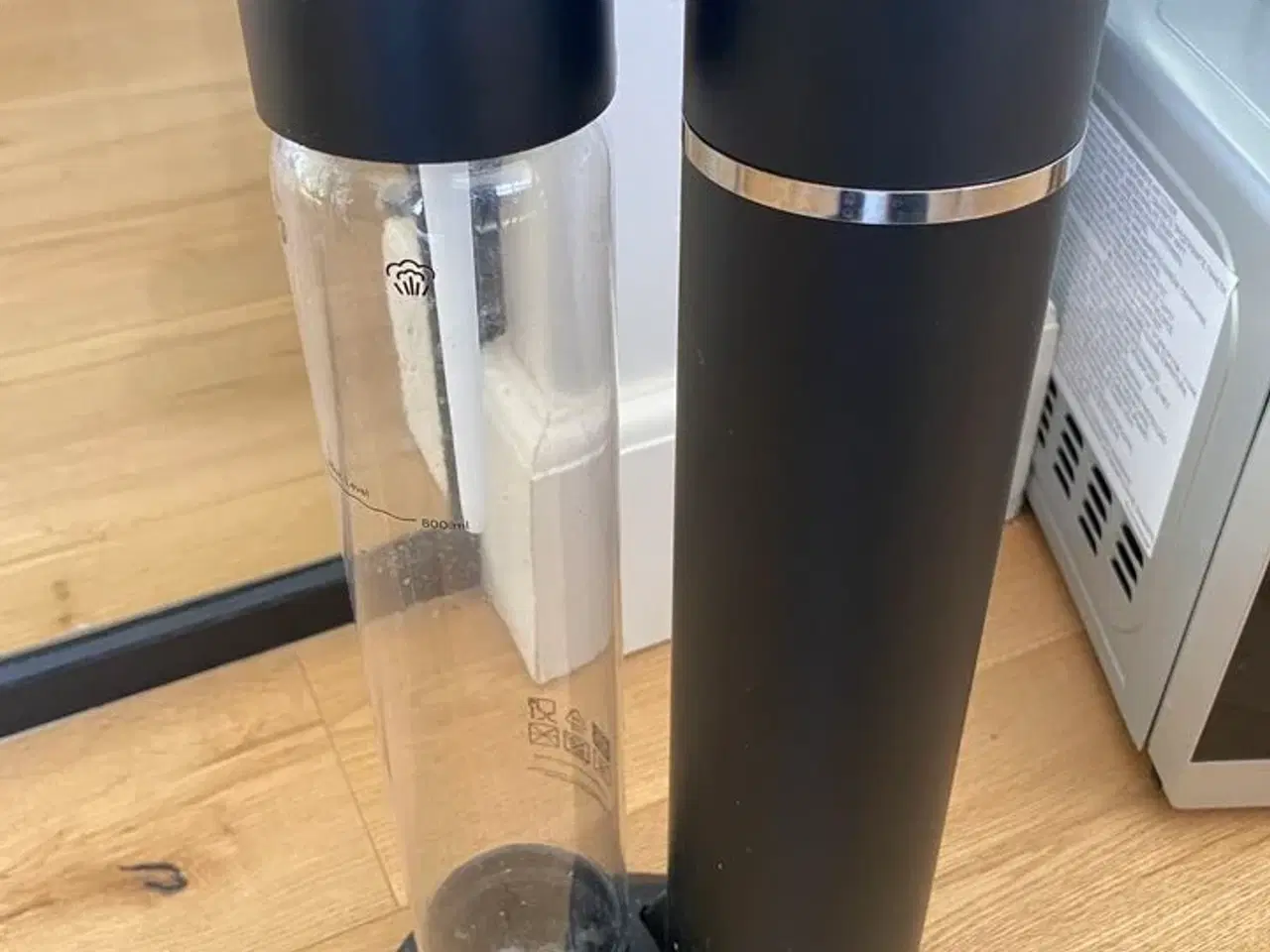 Billede 2 - Mikroovn SHARP & sodavandmask. Nordic Sense