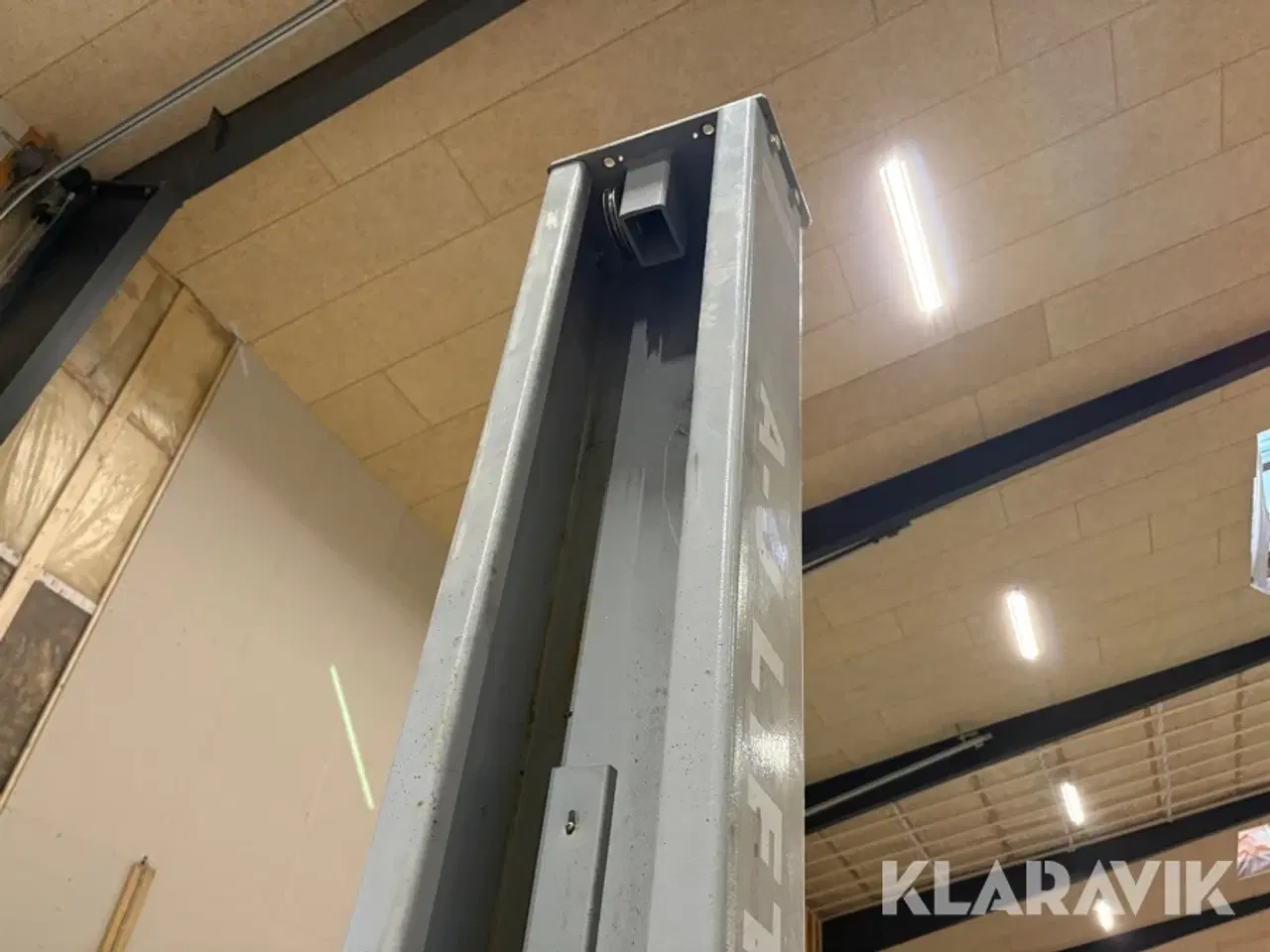 Billede 9 - Tosøjlelift AJ-Lift SF-4000ES