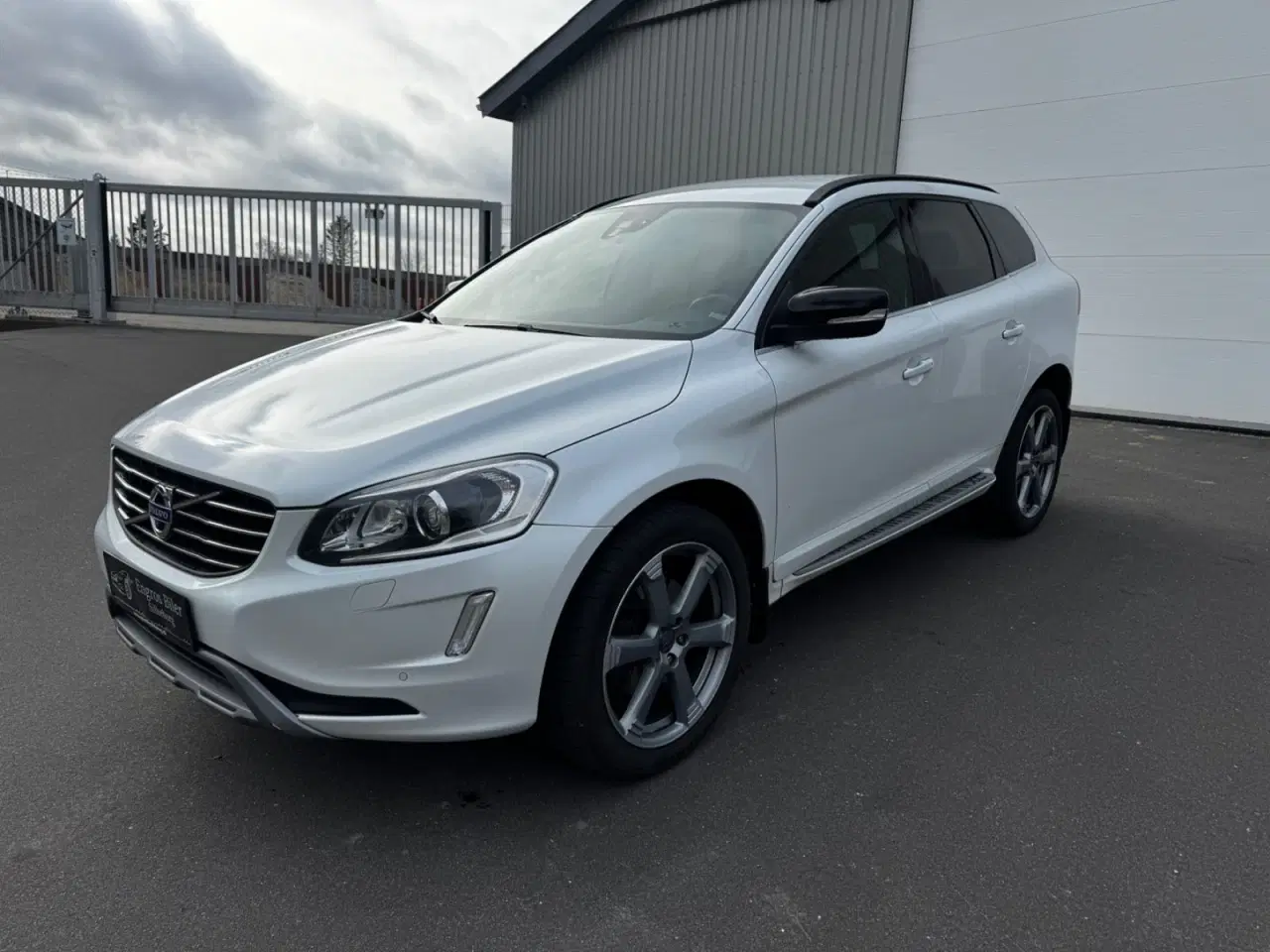 Billede 3 - Volvo XC60 2,4 D5 215 Momentum aut. AWD