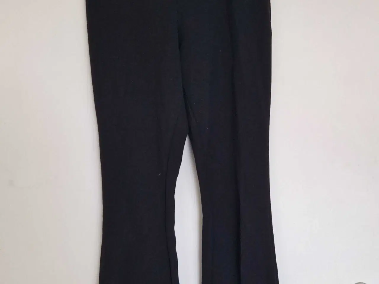 Billede 1 - Sorte trompet bukser