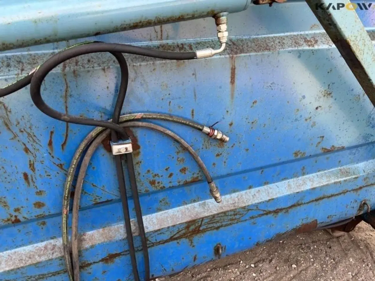 Billede 11 - - - - Container med krog og wier