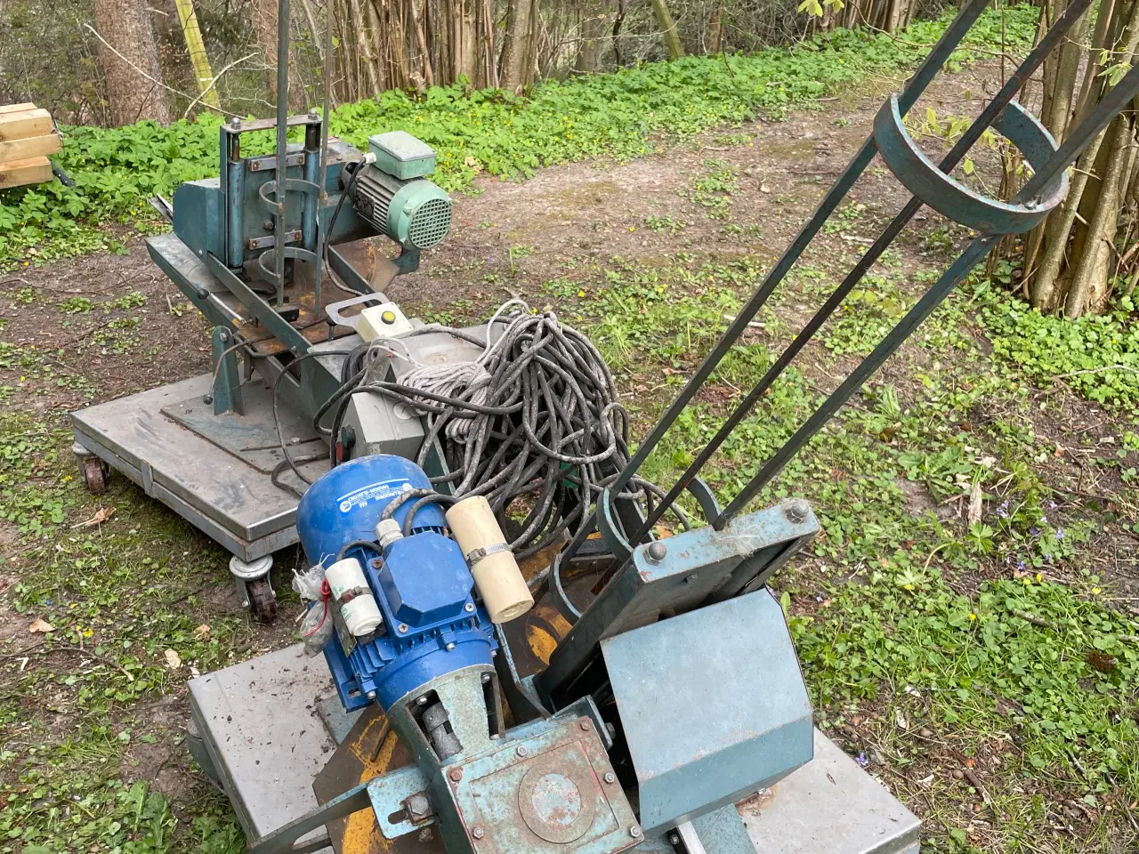 Billede 3 - Lerduekastere 2 stk