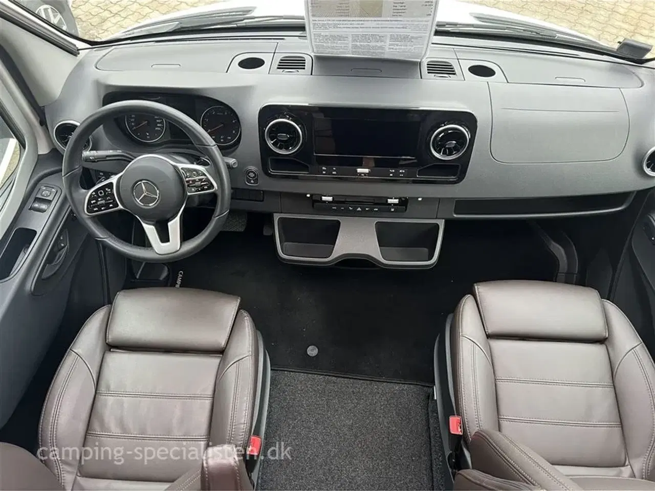 Billede 4 - 2024 - Kabe Novum X 750 LGB   Kabe Novum X 750 LGB model 2024 kun kørt 6.000 km kan nu ses hos Camping-Specialisten