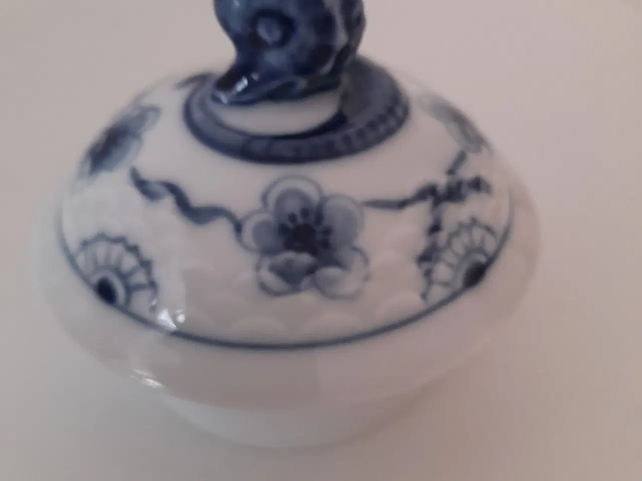 Billede 11 - Møbler porcelæn osv