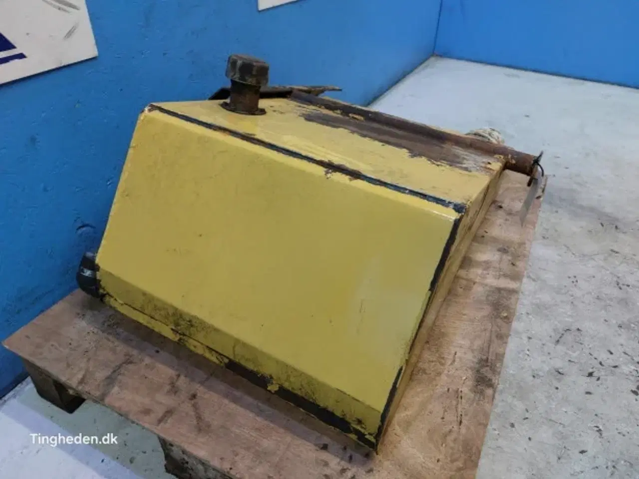 Billede 13 - New Holland FX38 Hydrauliktank 84032492