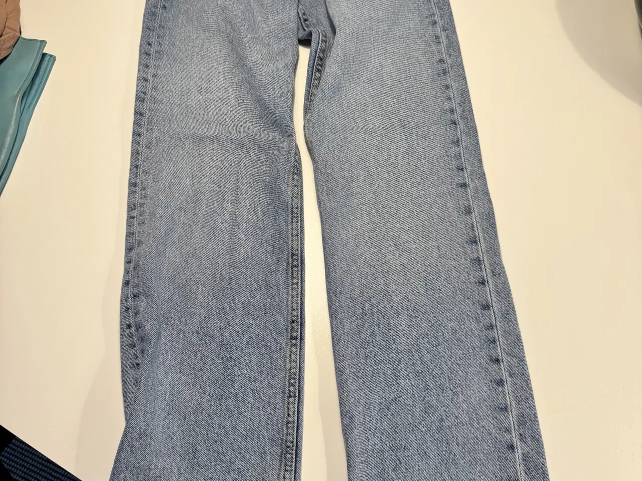Billede 1 - Jeans str xs Pull&bear