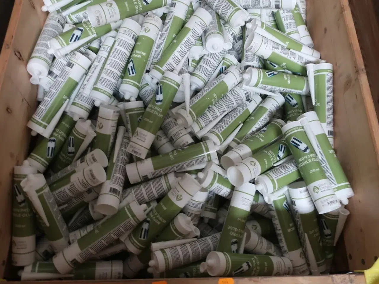 Billede 3 - Palle med lim GREEN ENERGY Mipv.Pro Mobile Glue