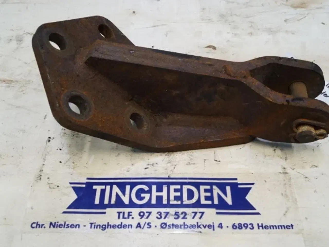 Billede 9 - Case Maxxum 115 Slinger Arm Holder 5188925