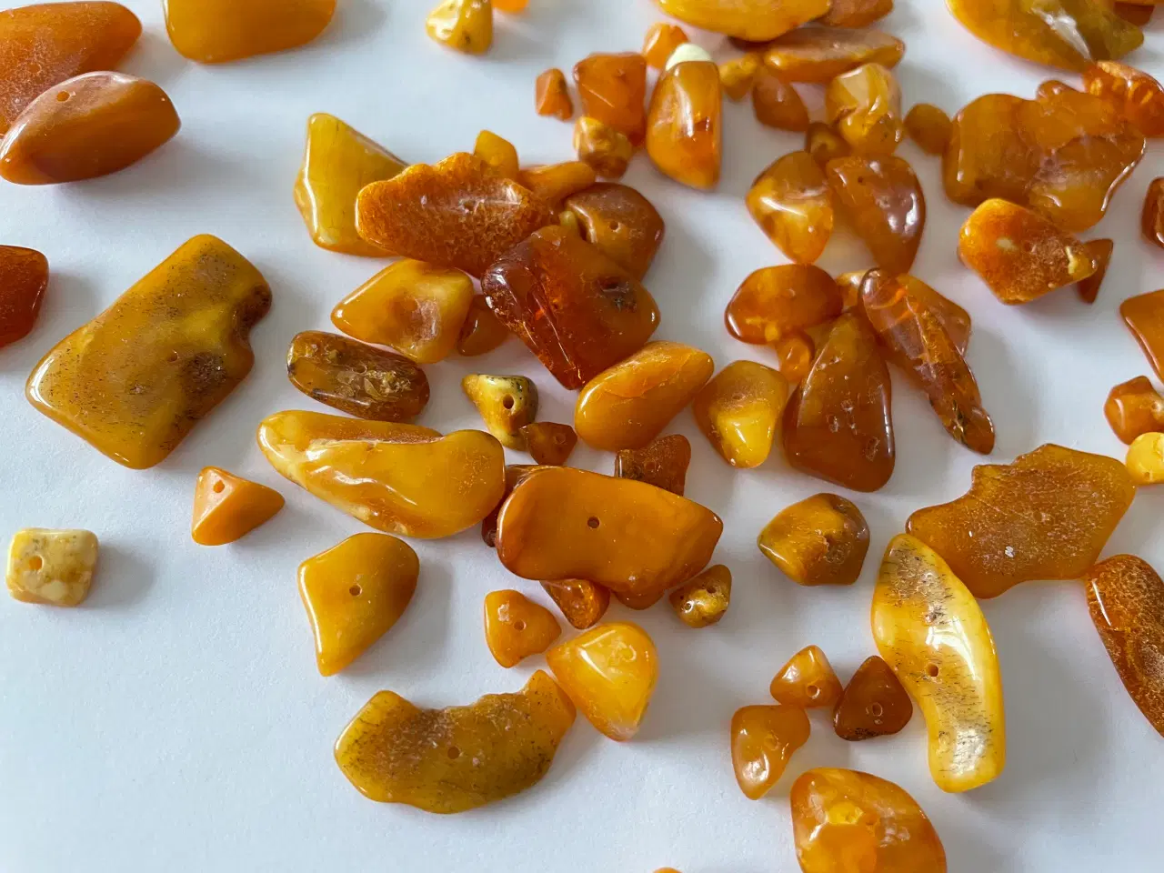 Billede 1 - Ravstykker fra Vestkysten til smykkefremstilling