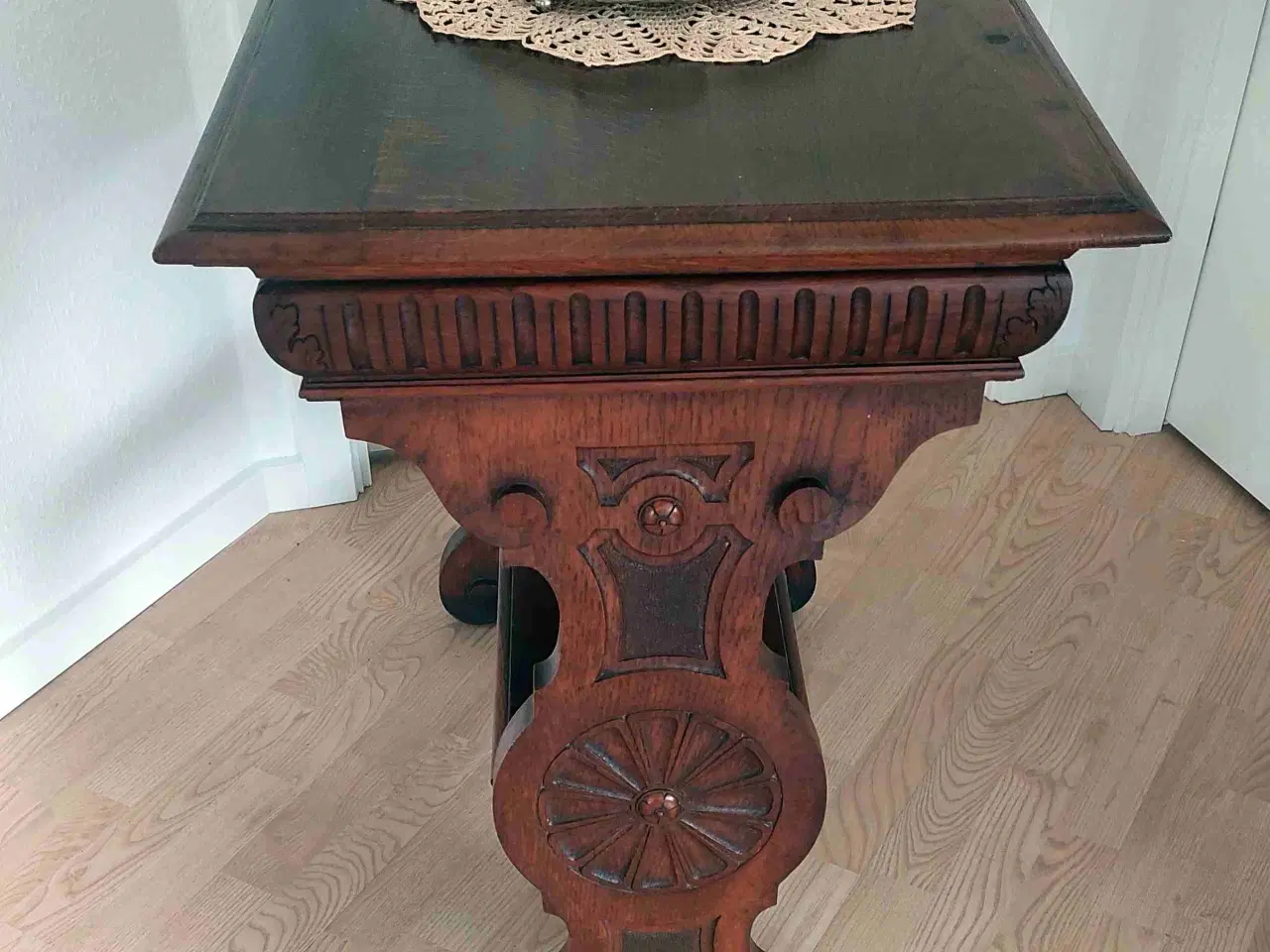 Billede 5 - Sybord, ca. anno 1880