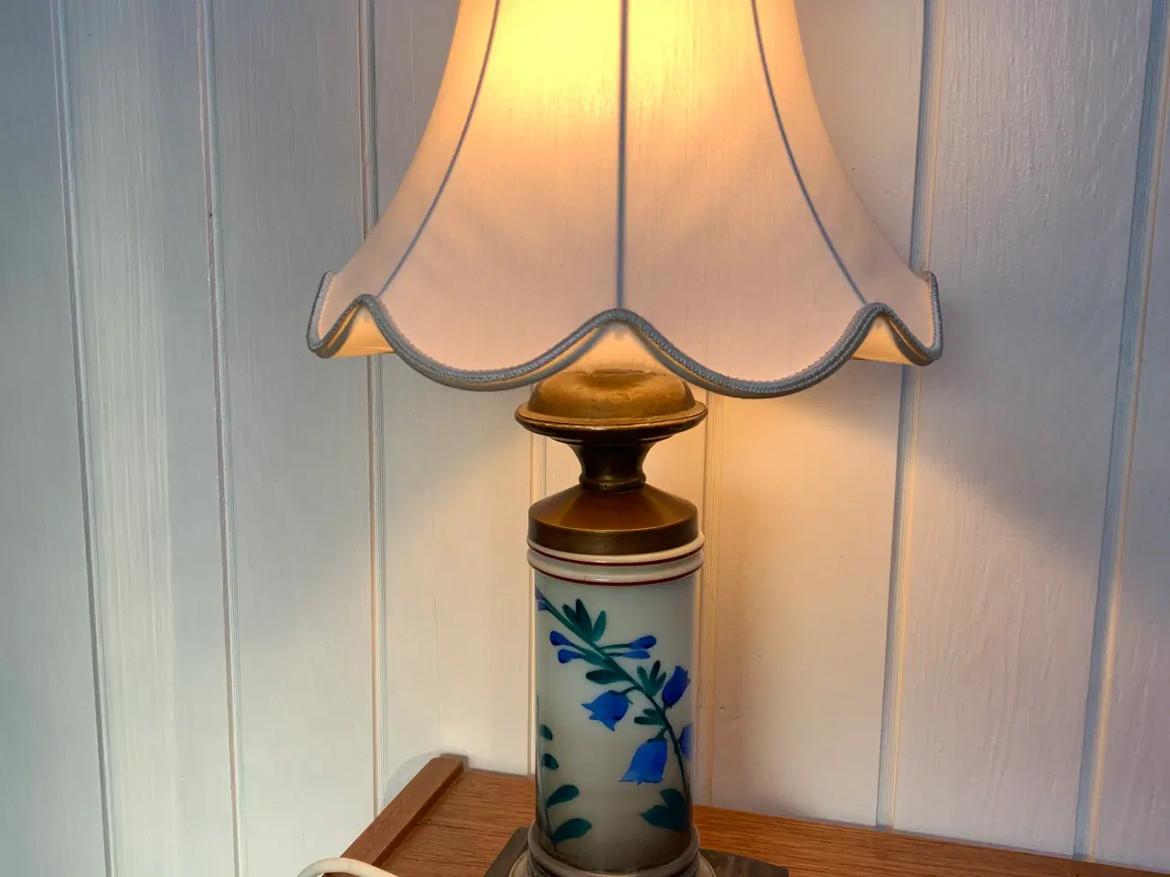 Billede 1 - Bordlampe i glas og messing