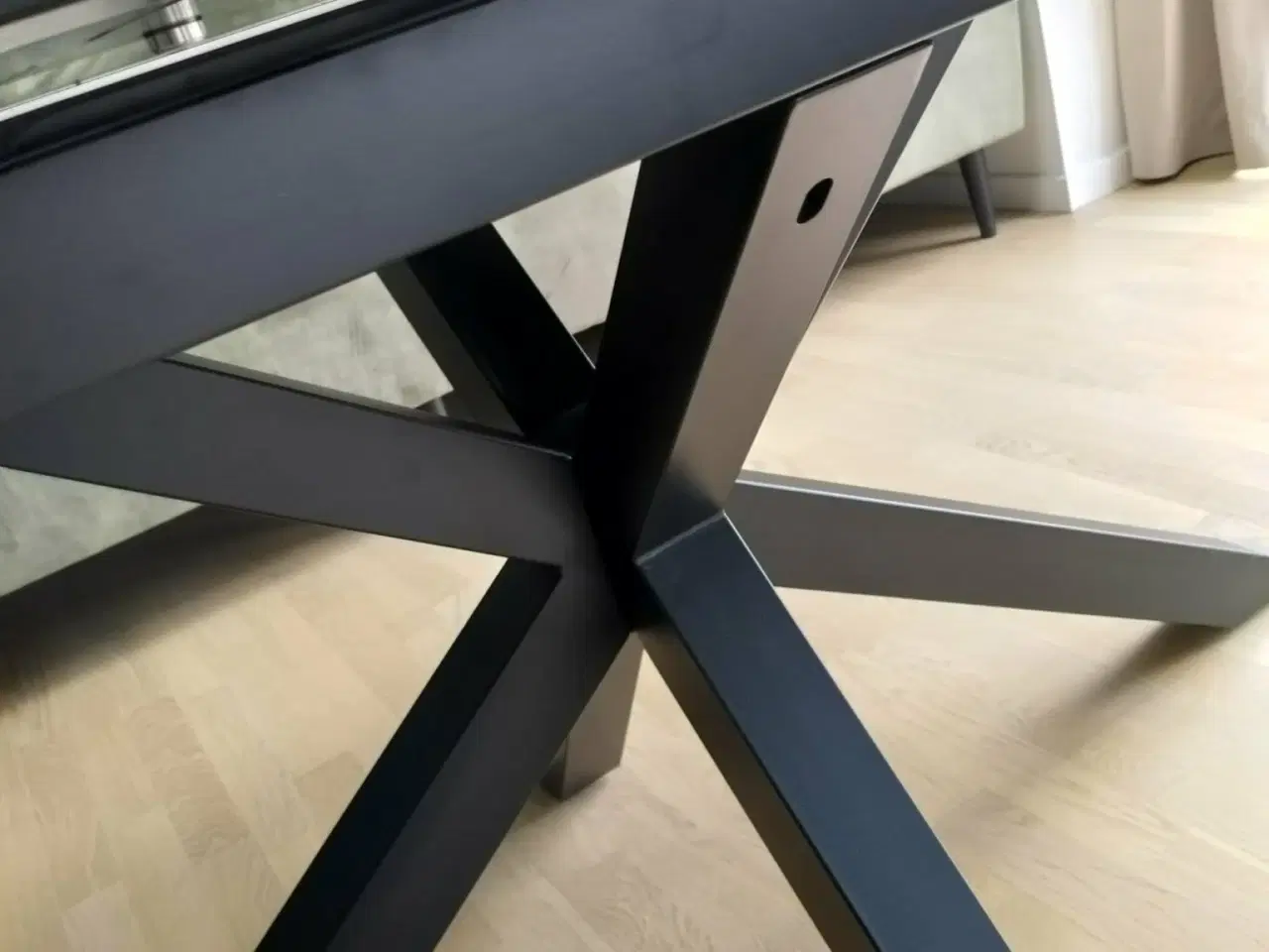 Billede 12 - Spisebord Heaven med udstræk sort
