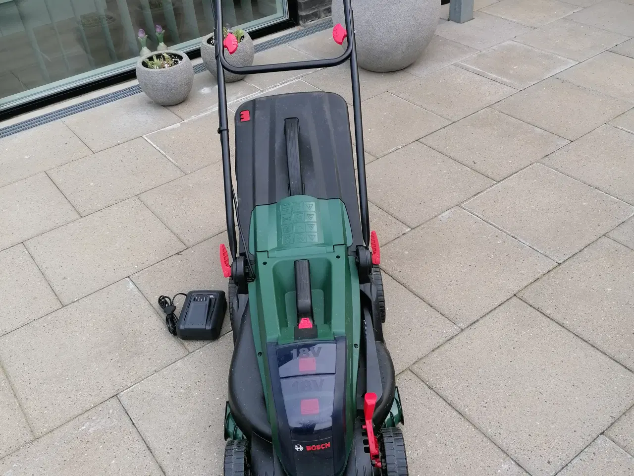 Billede 2 - Bosch batteri plæneklipper