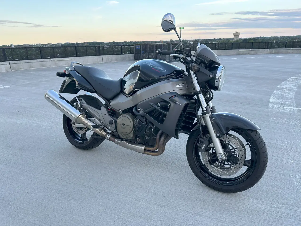 Billede 2 - Honda x-11 x-eleven