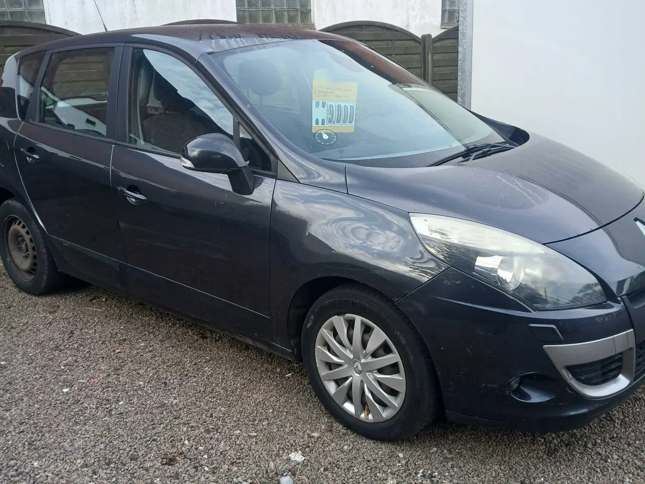 Billede 2 - Renault Scenic 1.5 Diesel Årg 2011 - 225000 Km