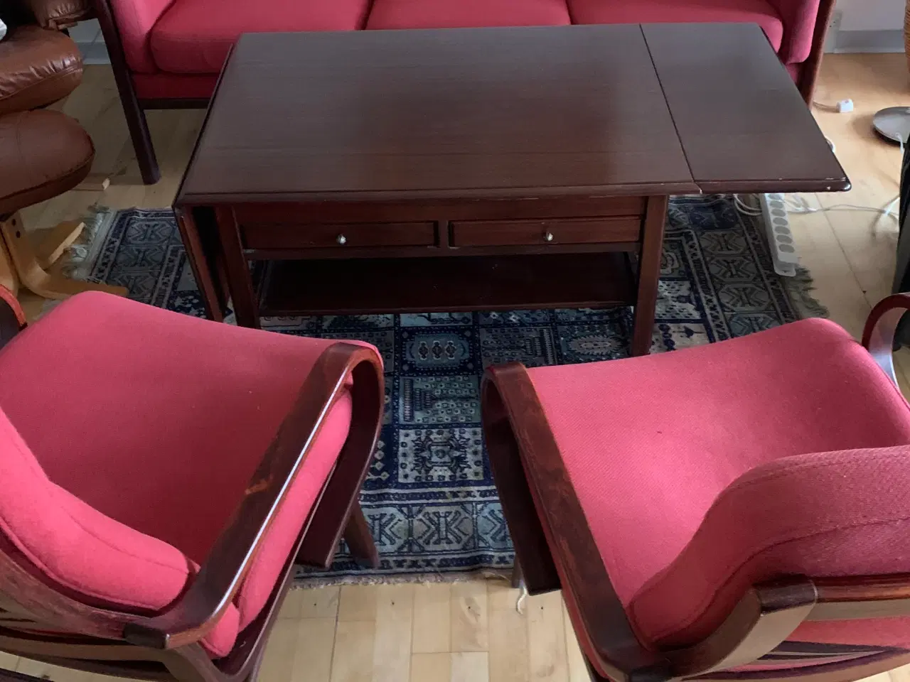 Billede 2 - Sofasæt bord+sofa+stole