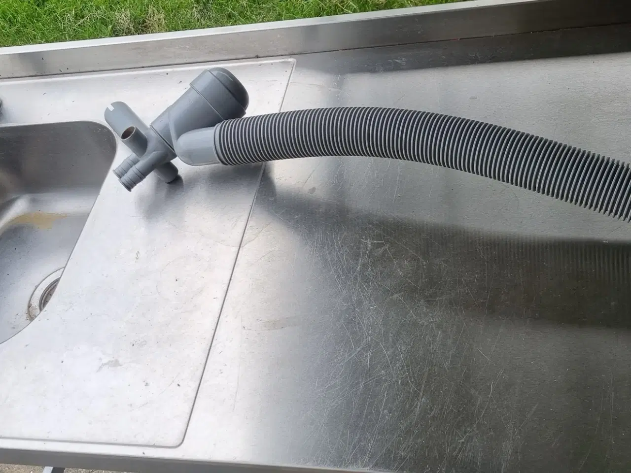 Billede 3 - Stålbord med vask