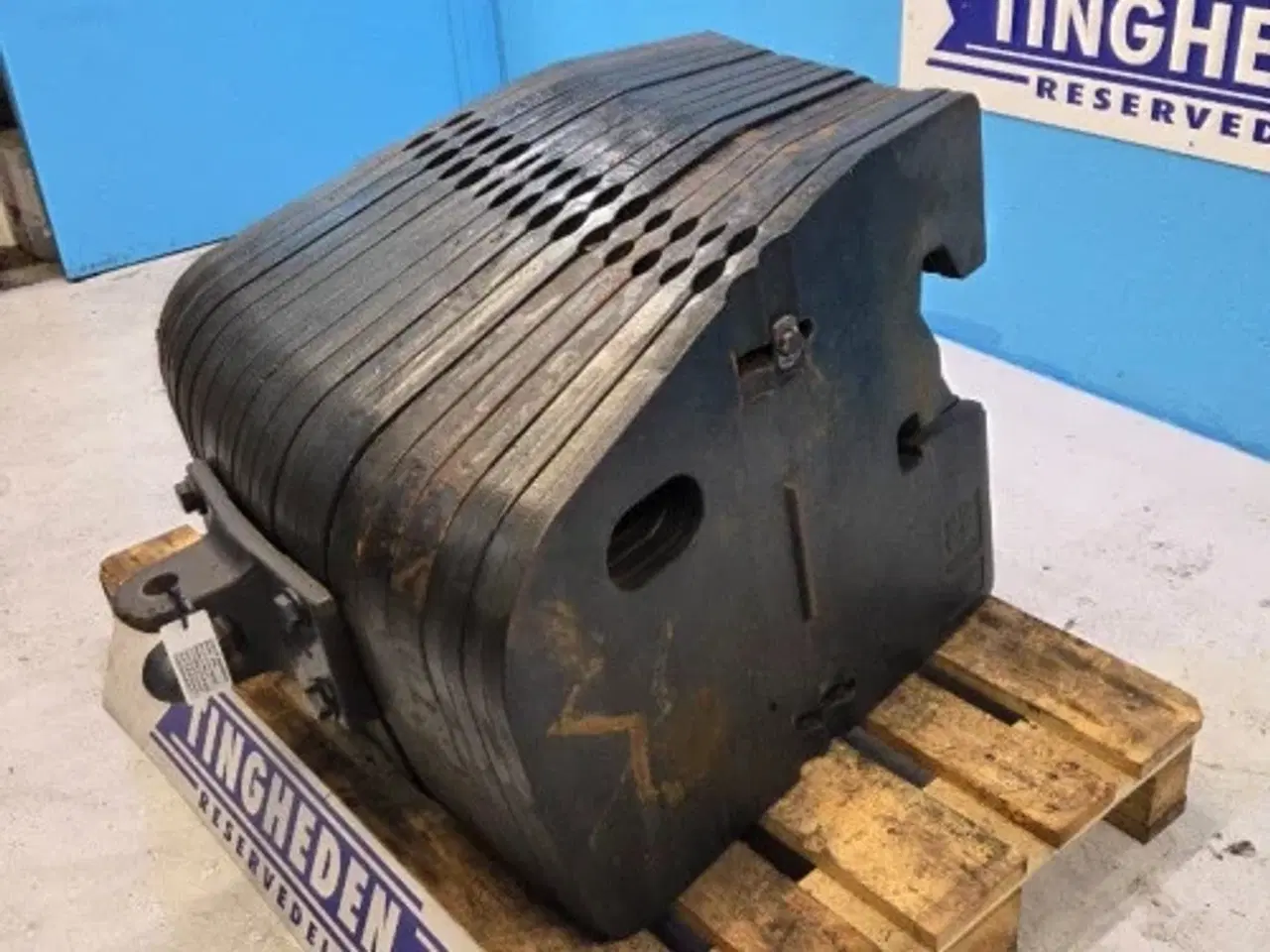 Billede 9 - New Holland T8 Frontvægt Kit 719665006