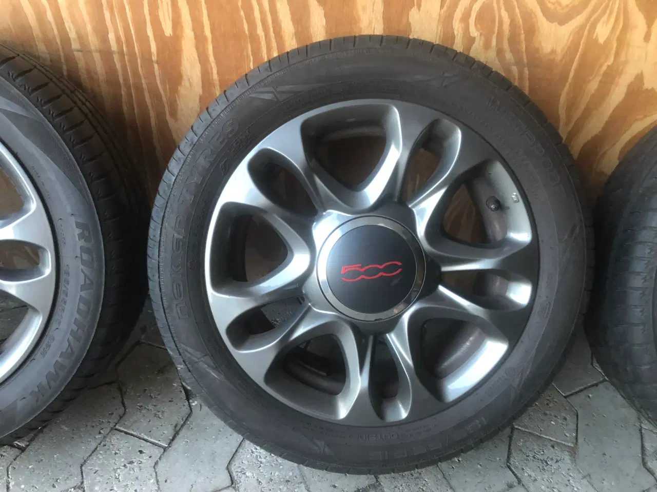 Billede 3 - Originale Fiat 500 Sport fælge & sommerdæk