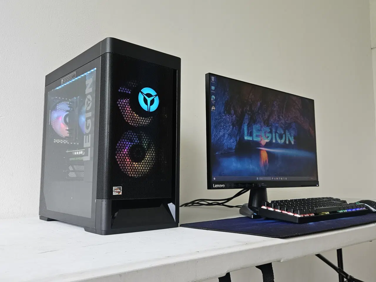 Billede 1 - RTX 3060 Gamer PC + 24" Legion Gaming Skærm