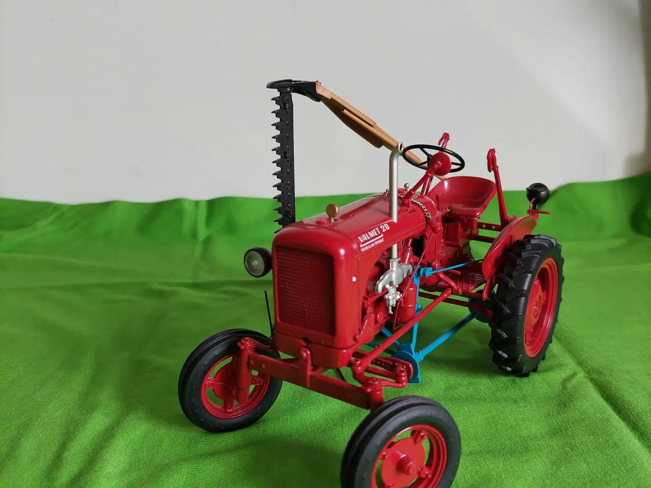 Billede 2 - Model. Traktor