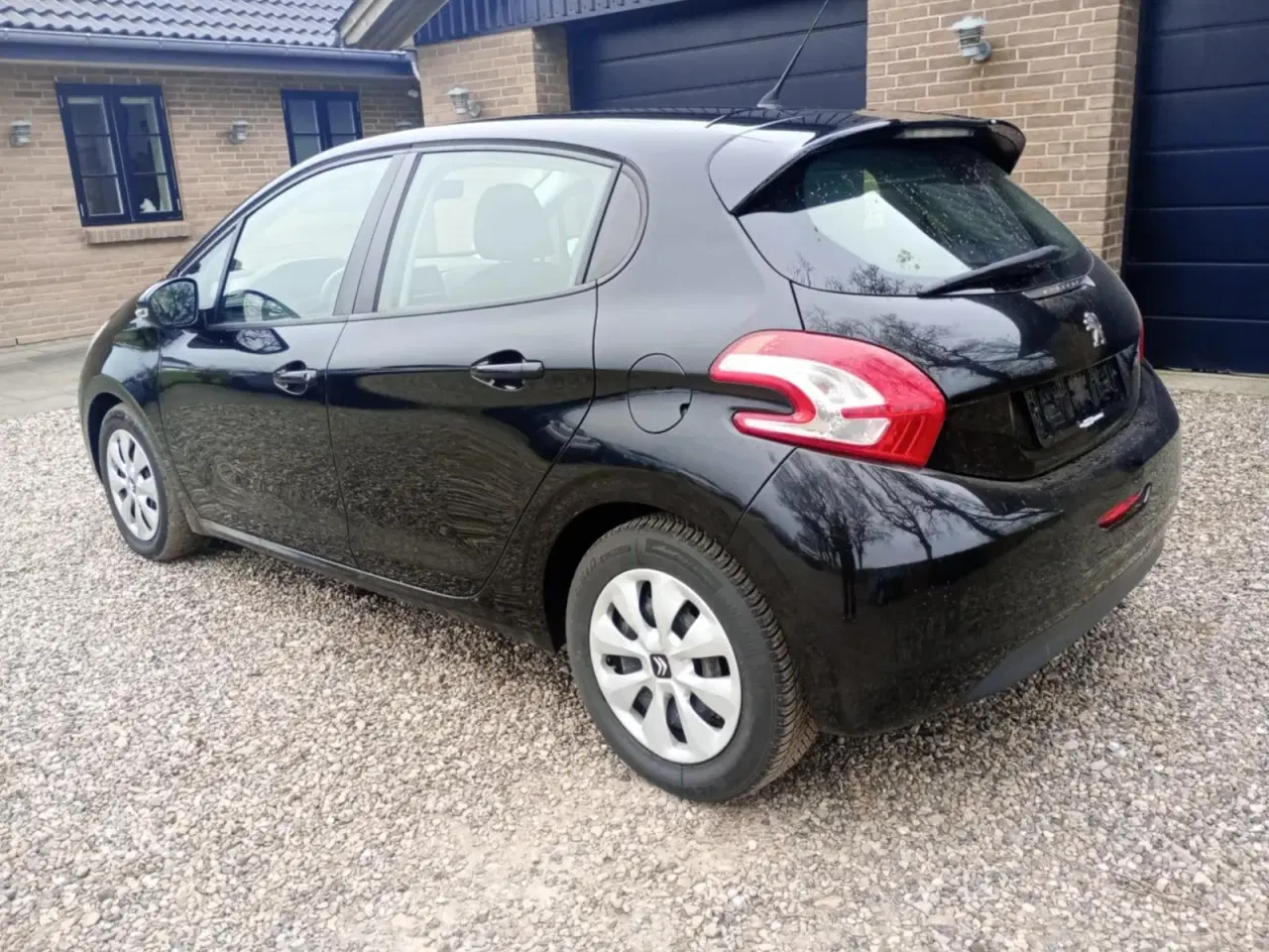 Billede 2 - Peugeot 208 1,4 e-HDi 68 Active ESG