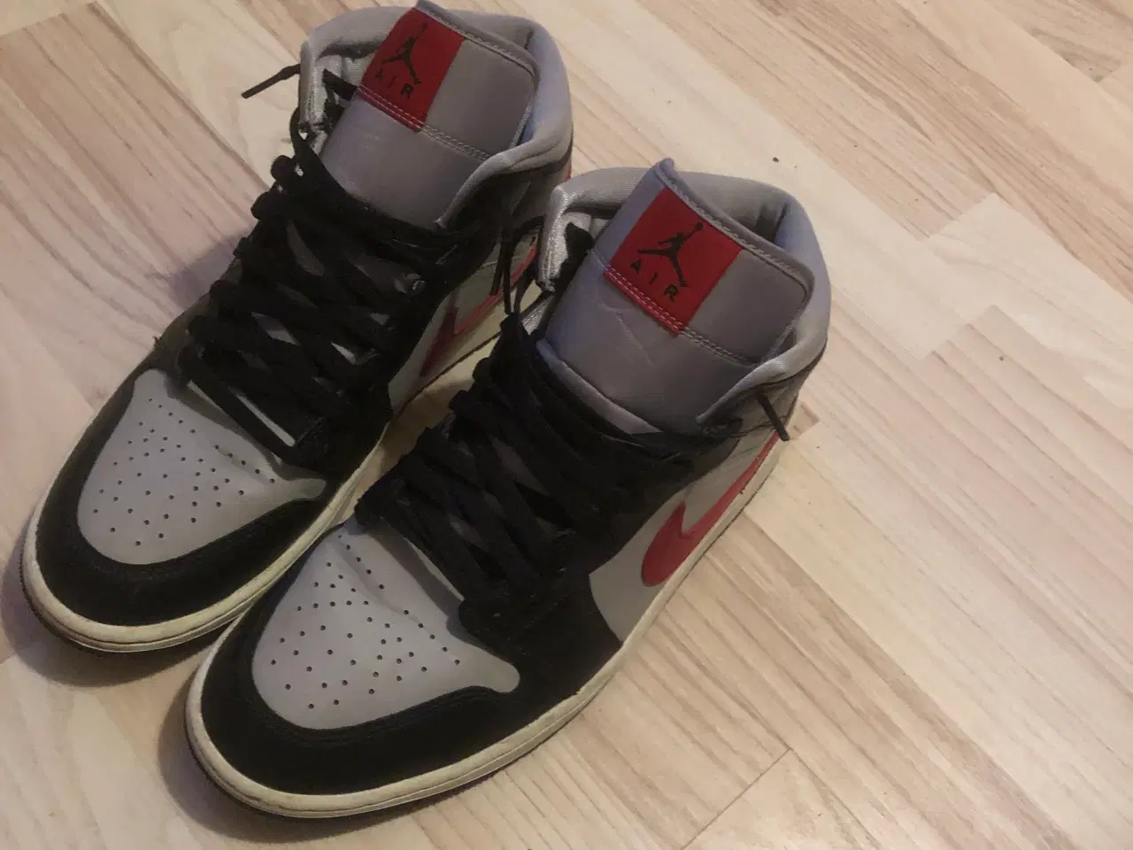 Billede 2 - Stilet og rigtig fede Jordan Air one high