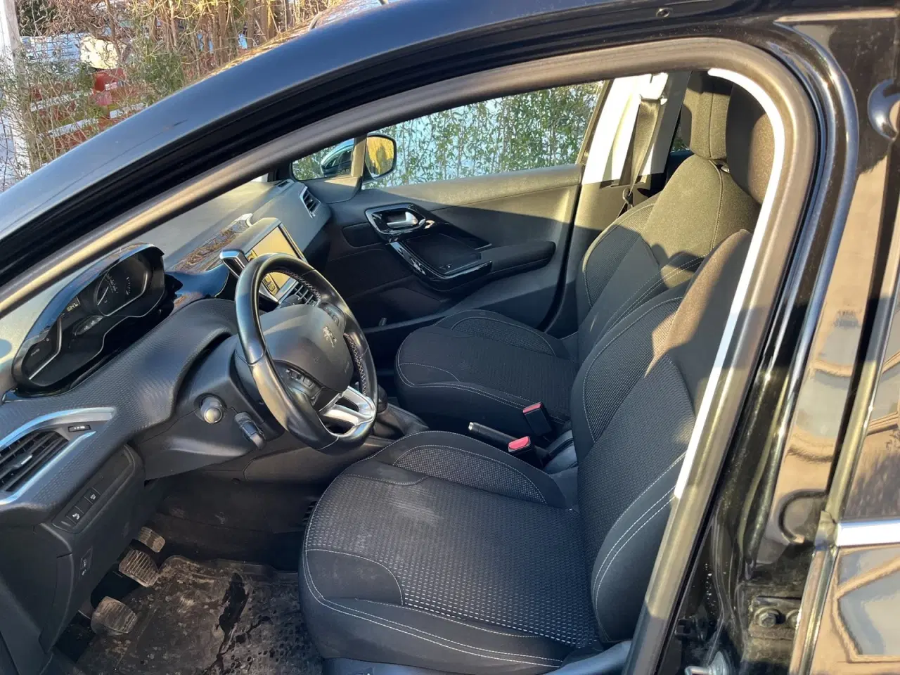 Billede 9 - Peugeot 208 1,6 BlueHDi 100 Desire Sky