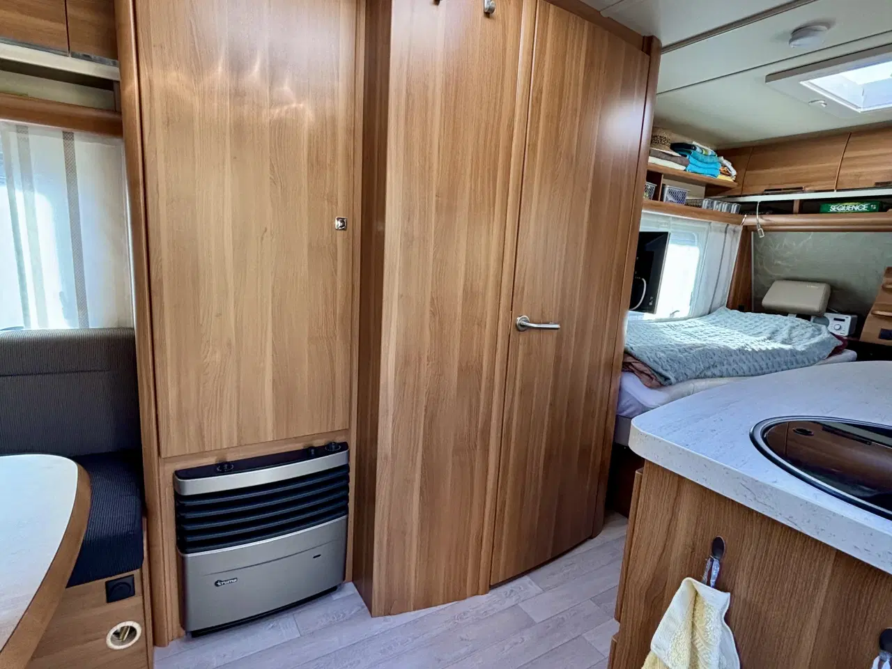 Billede 3 - Fendt campingvogn 465 med enkeltsenge