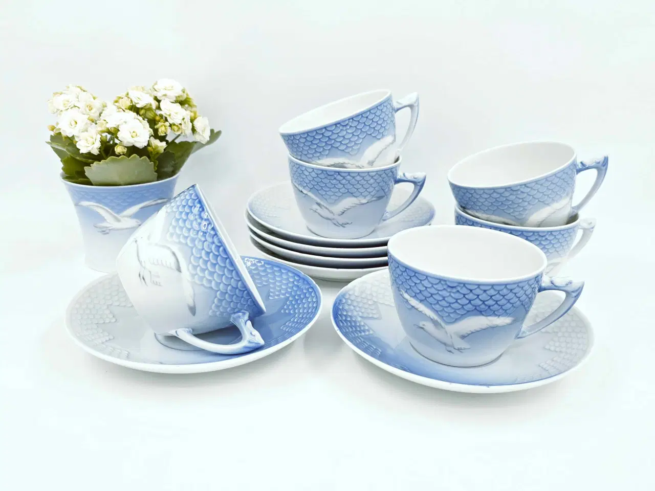 Billede 1 - Mågestel stor kop uden guldkant 