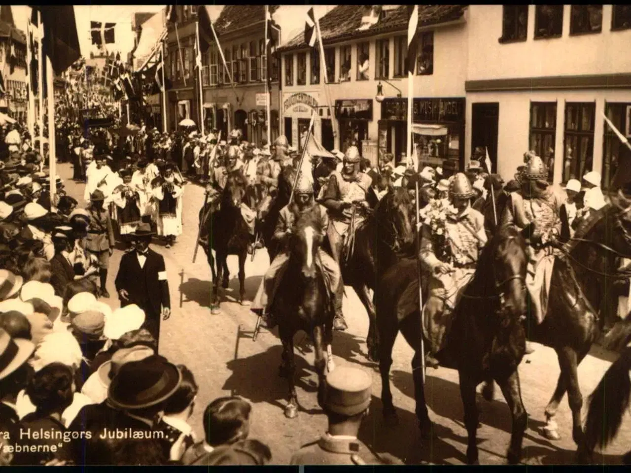 Billede 1 - Fra Helsingørs Jubilæum  "Væbnerne" - Chr. Olsen 7 - Ubrugt