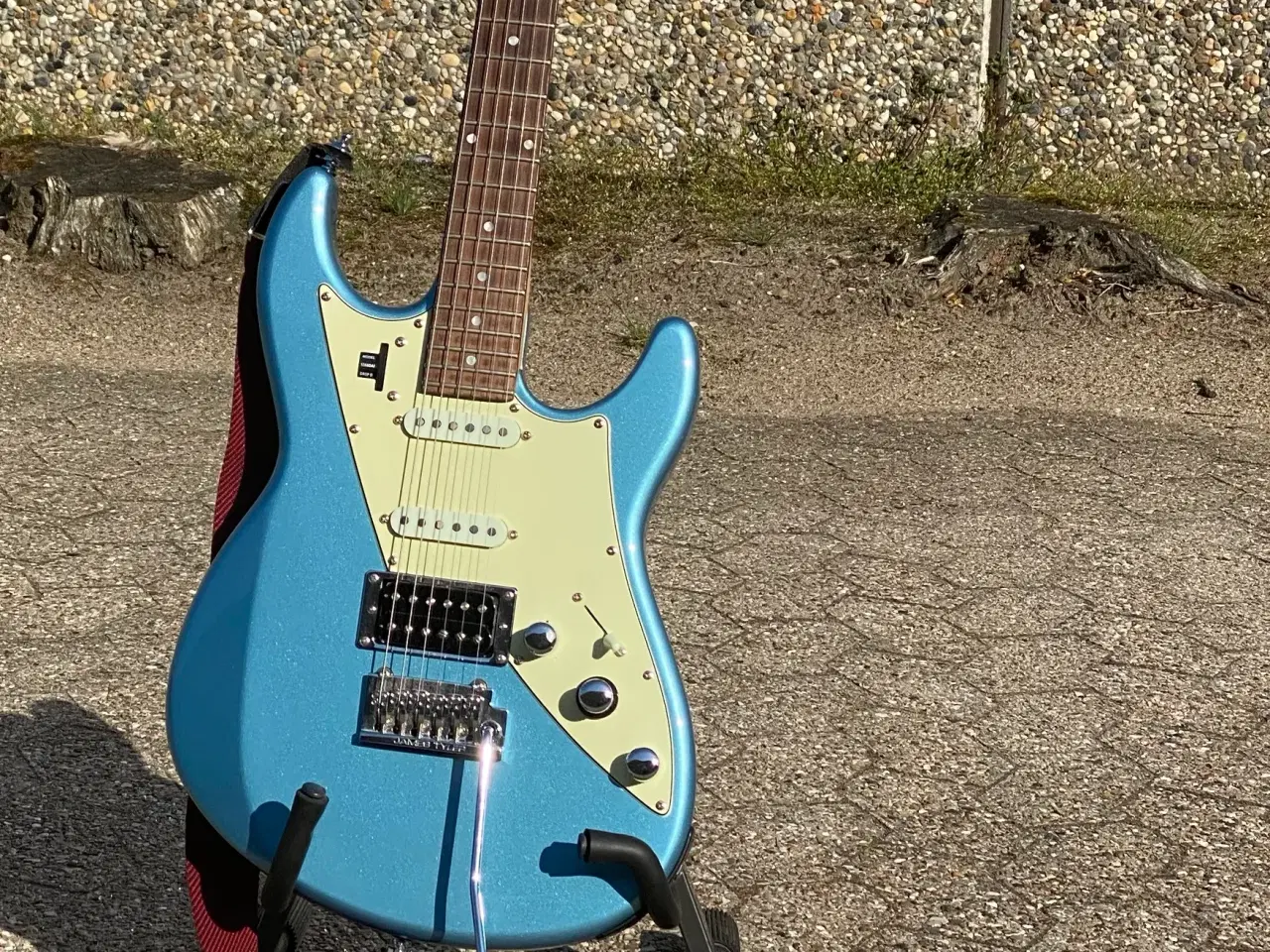 Billede 1 - Variax Jasmes Tayler Guitar fra Line-6 + gigbag