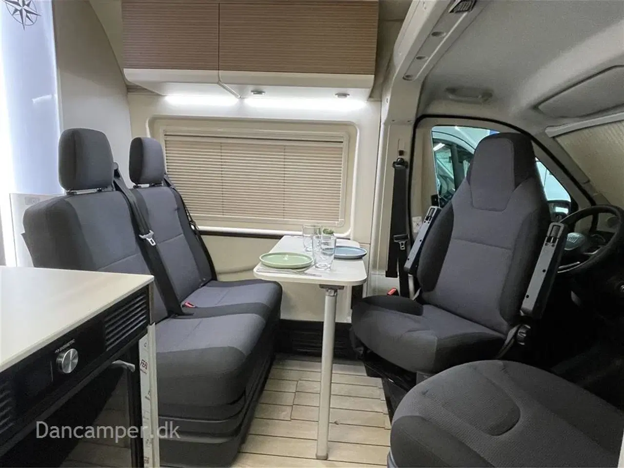 Billede 11 - 2025 - Westfalia Columbus 600 E   MESSEPRIS kr. 999.900,- SPAR kr. 90.000,- Ny 2025 kort model. 140 HK, 8-trins automatgear, adaptiv fartpilot, langsgående soveplads 198/177 * 197