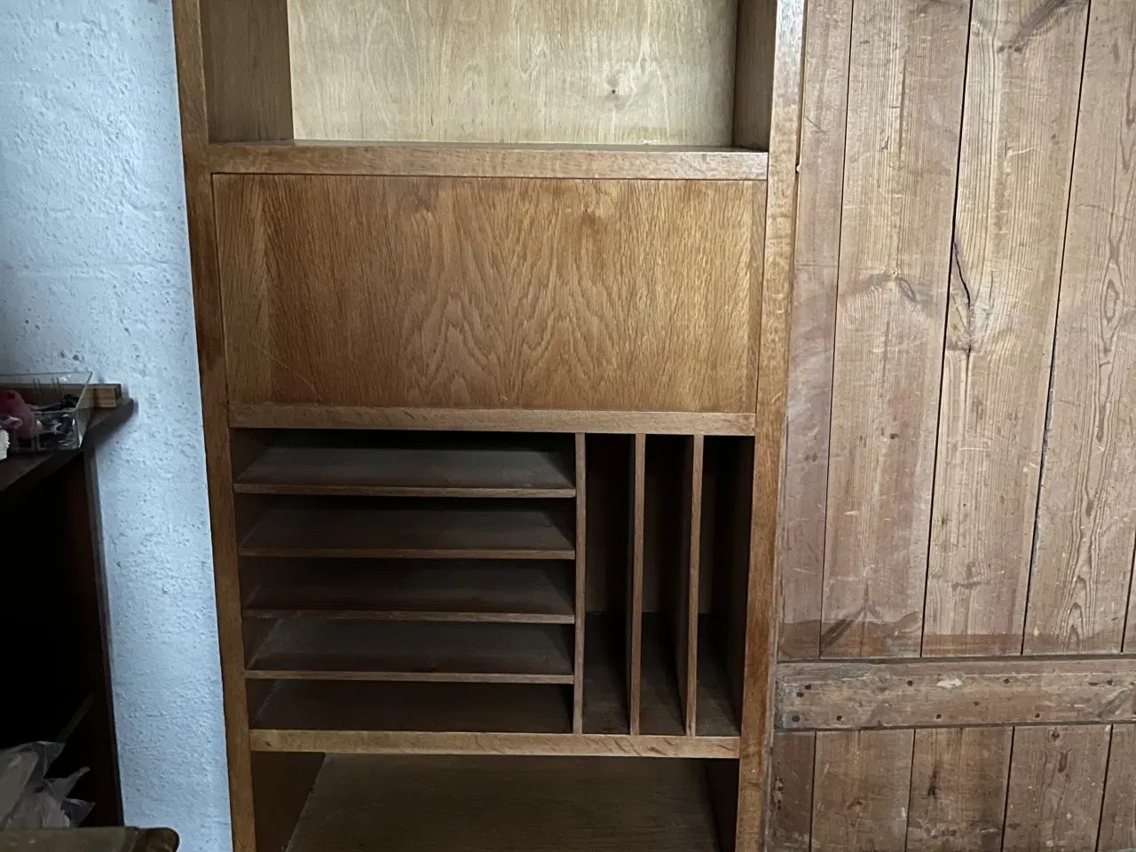 Billede 1 - Fin egetræs reol fra kontor