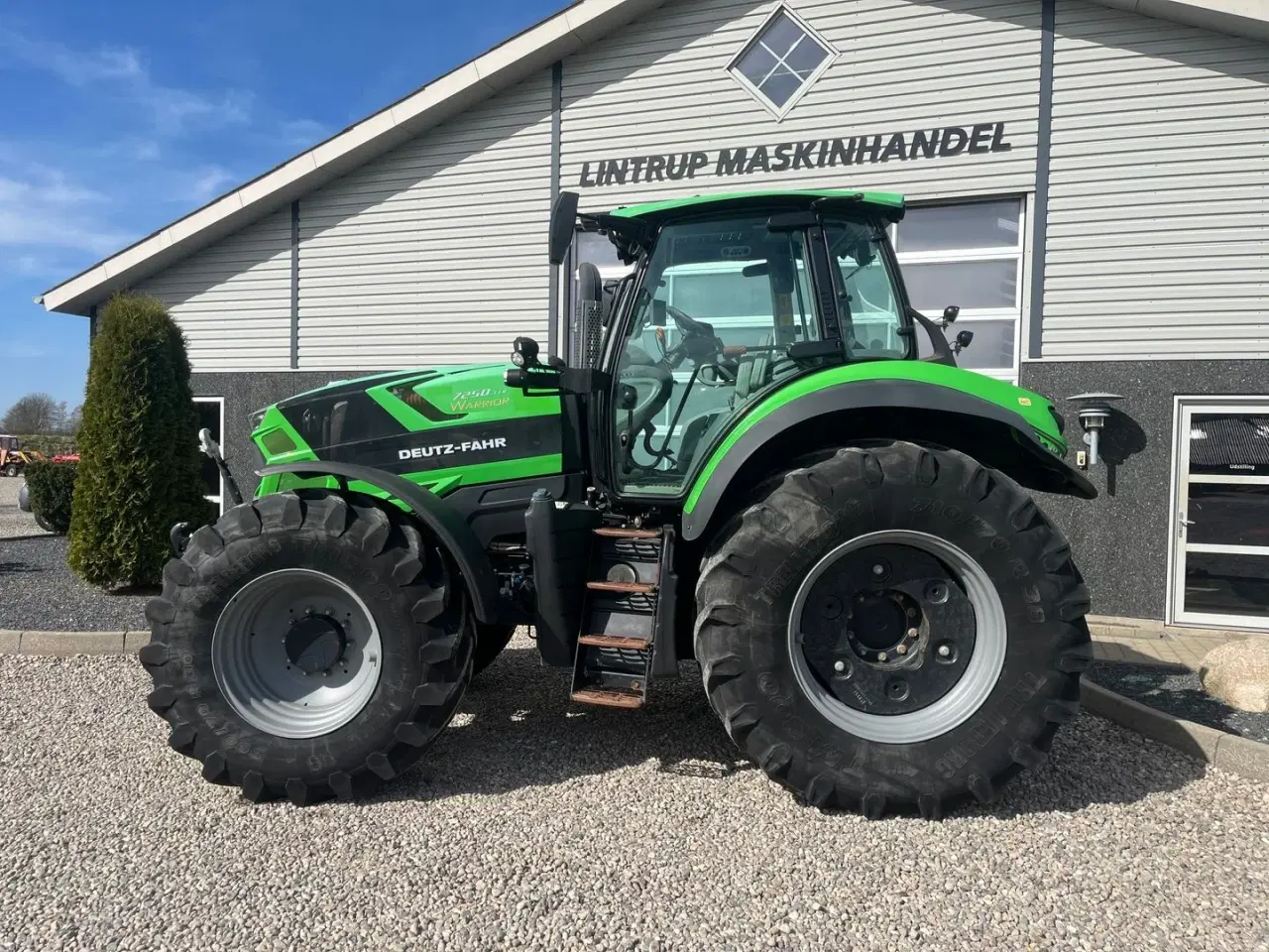 Billede 10 - Deutz-Fahr Agrotron 7250 ttv Med frontlift og frontPTO
