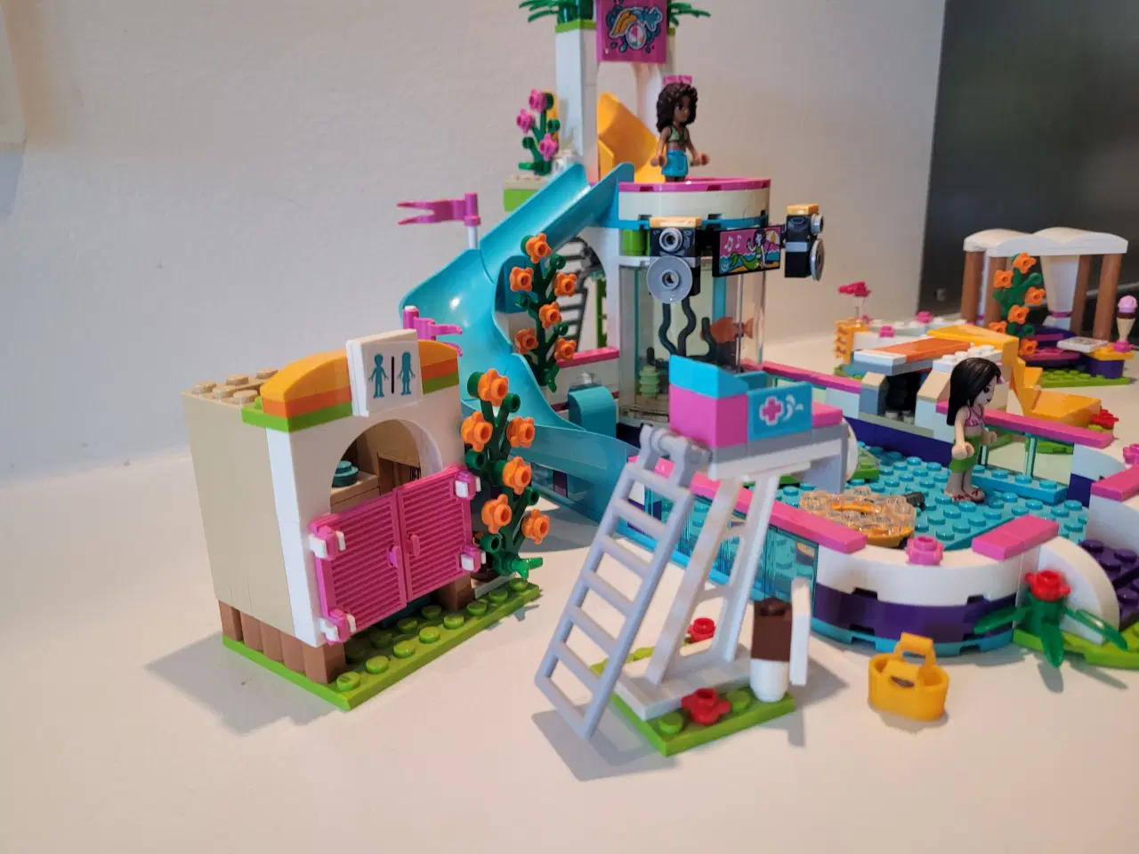 Billede 6 - Lego Friends, 41313 - Heartlake friluftsbad