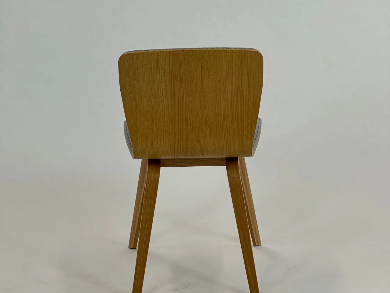 Billede 5 - Butterfly lysegrå fra Magnus Olesen