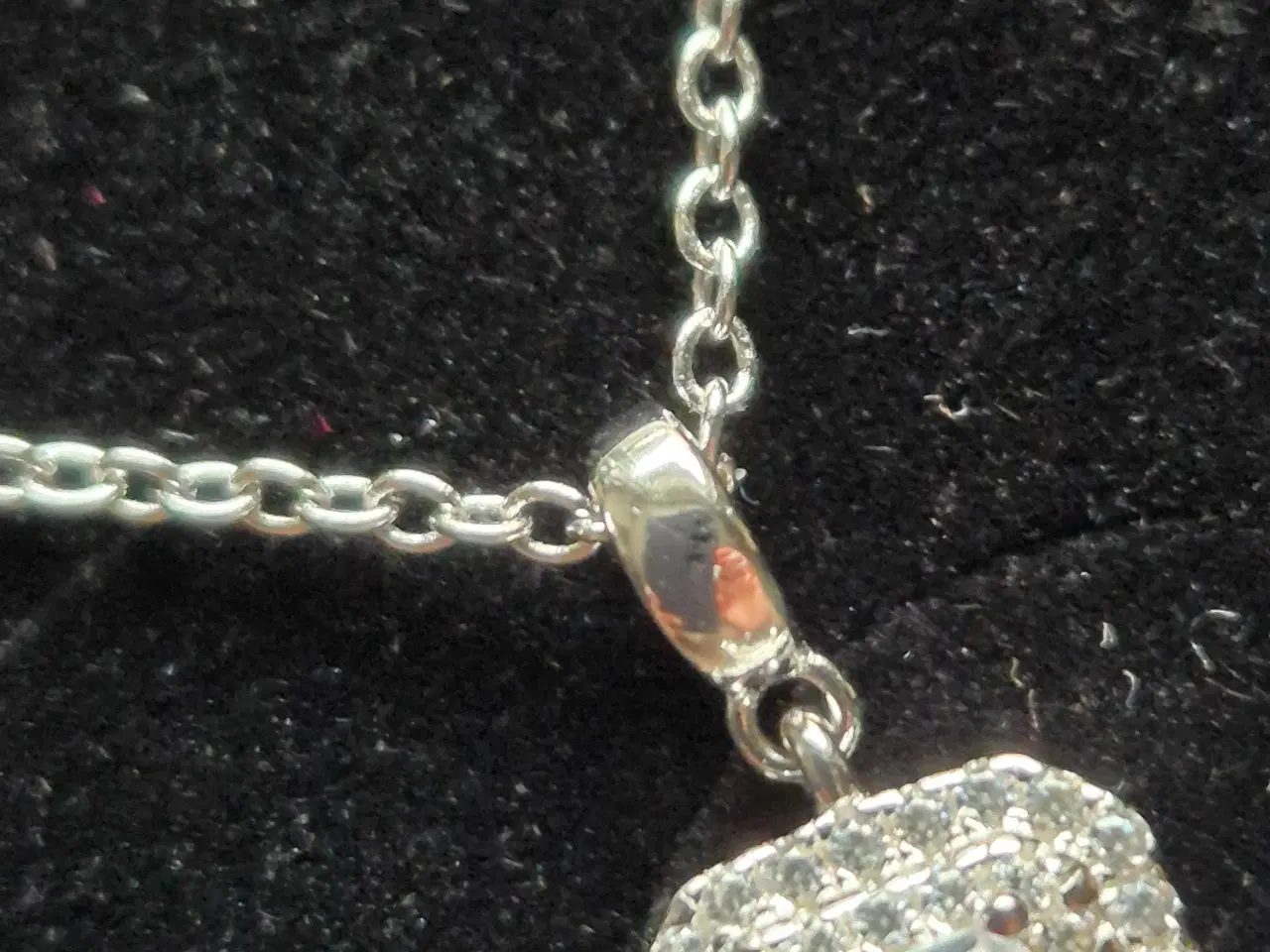 Billede 7 - Ny smuk sølvhalskæde med vedhæng med zirkoner