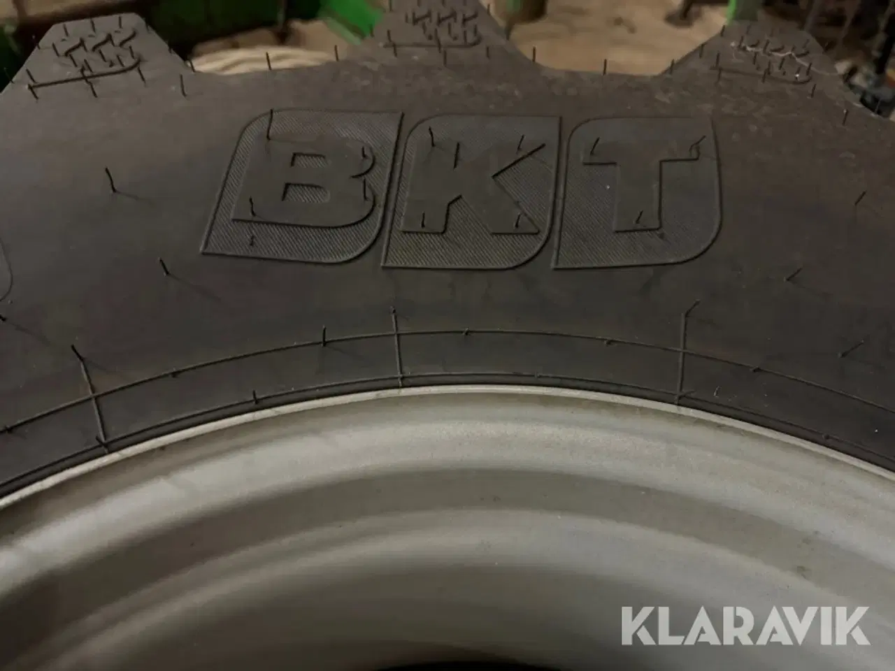 Billede 4 - Traktordæk BKT Agri Max RT657 2 styk